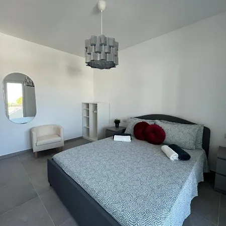 The #3 Howme Apartment